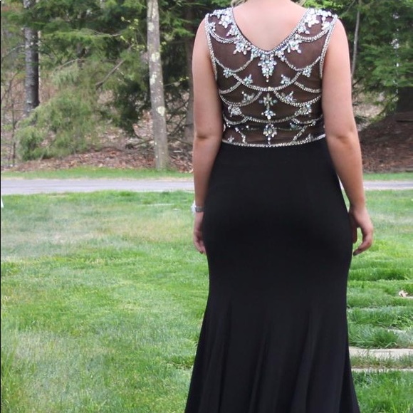 Prom Dress - Picture 2 of 5